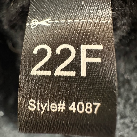 KUHL SONATA POINTELLE SWEATER SIZE LARGE - BLACK - Picture 8 of 8